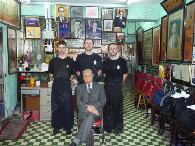 Kung fu tuition, 2009